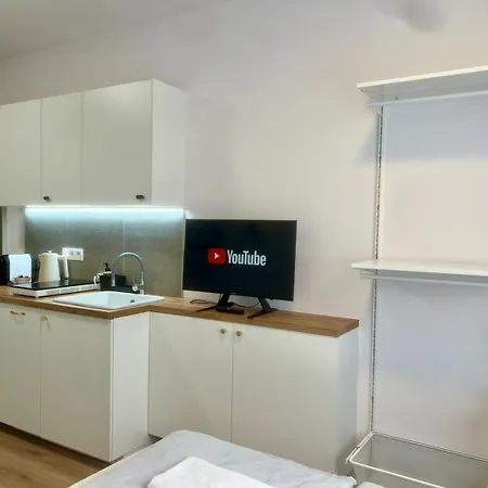 Adm Danube Cozy - Tv, Coffee